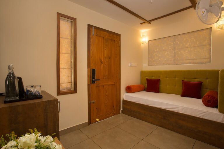 Amrezy resort Solitaire