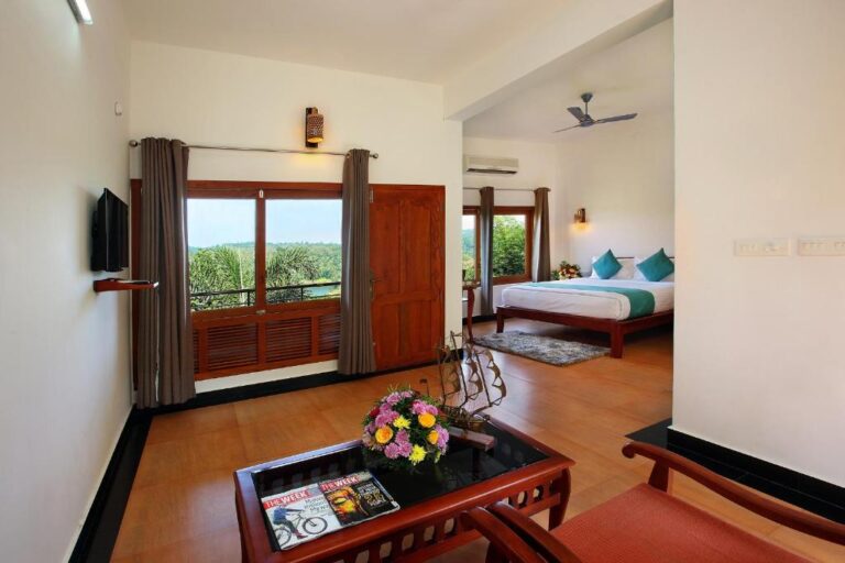 Arayal resort wayanad - Lake view premium