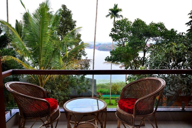 Balcony of superior lakeview room