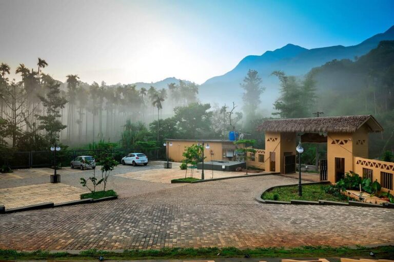 Maple ash resort Wayanad