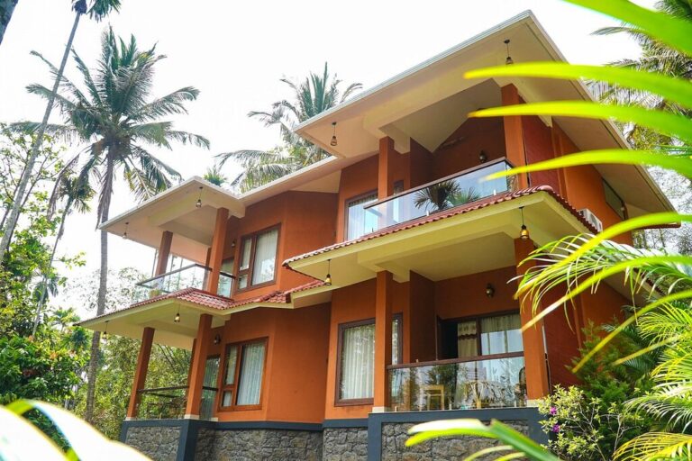 superior lakeview room in Lakerose resort
