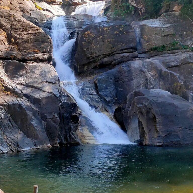 Meenmutty Waterfalls Makkiyad