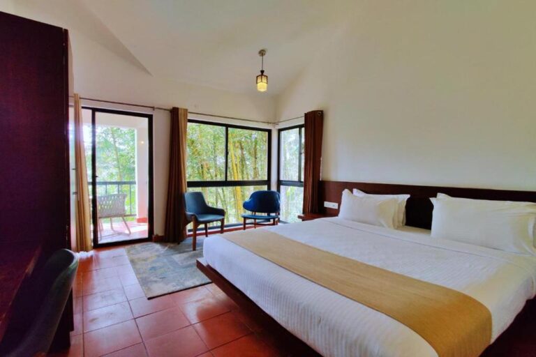 bedroom of EXCELSA villa in Willow resort