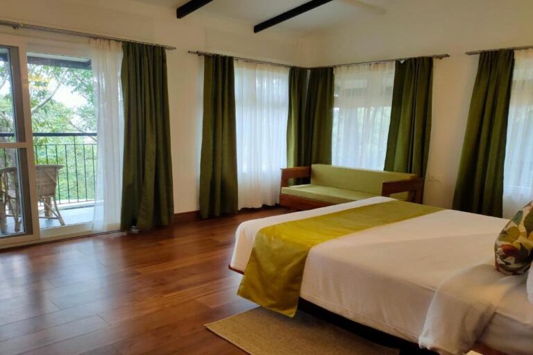 wayanad wild cgh -Deluxe room