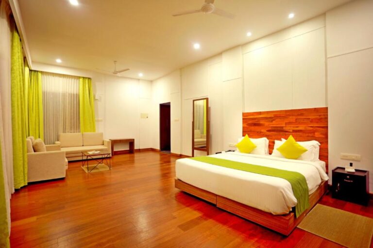 wayanad wild cgh earth -Deluxe room with Jacuzzi
