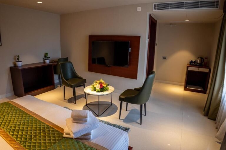 Premium jacuzzi room in Luxo Wayanad